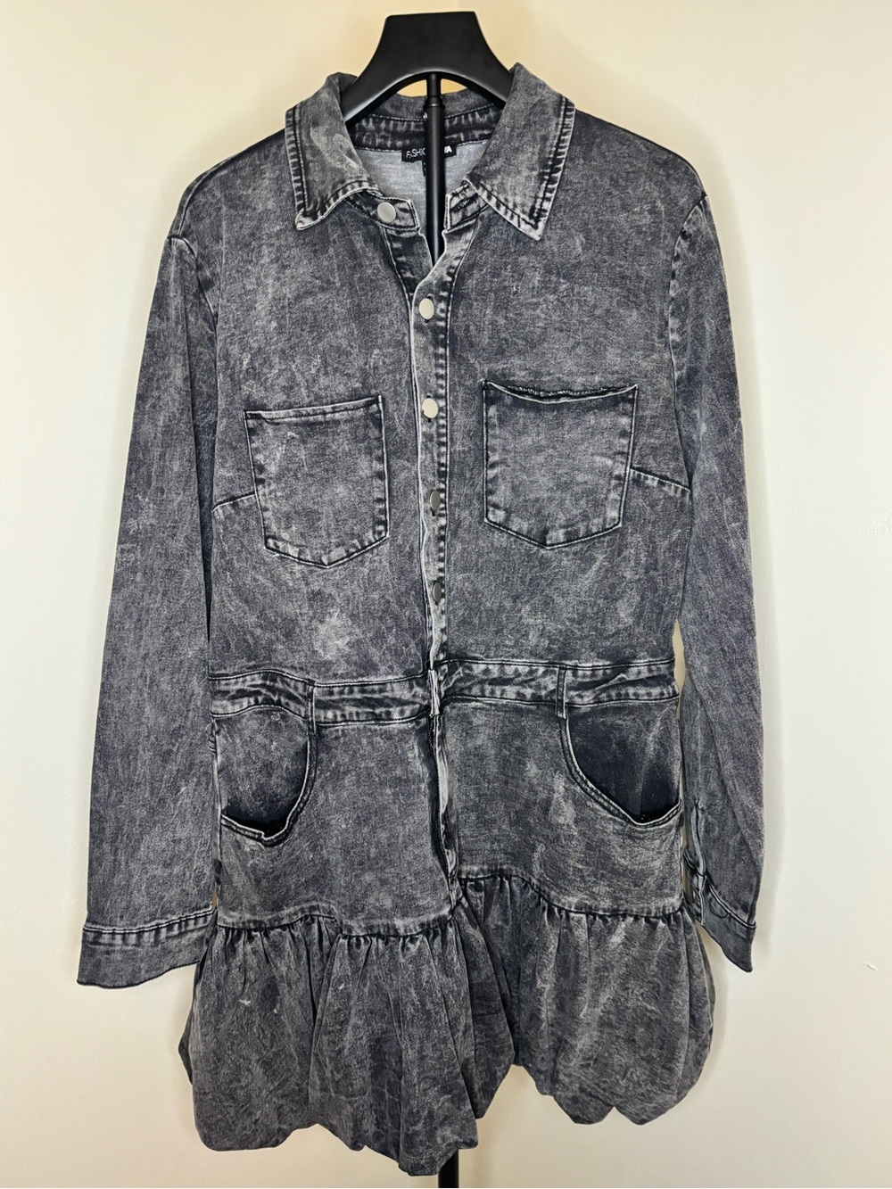Fashion Nova Washed Black Denim Ruffle Hem Shirt Dress • Long Sleeve Mini - Picture 2 of 6